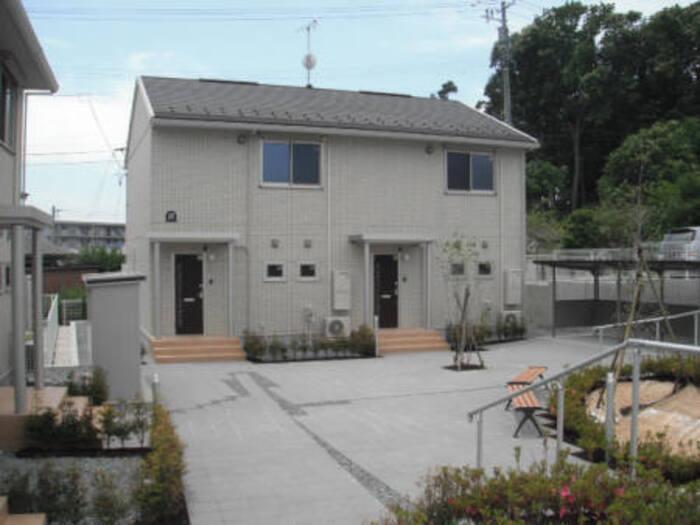イーストヒルズ高松 H(3LDK/2階)