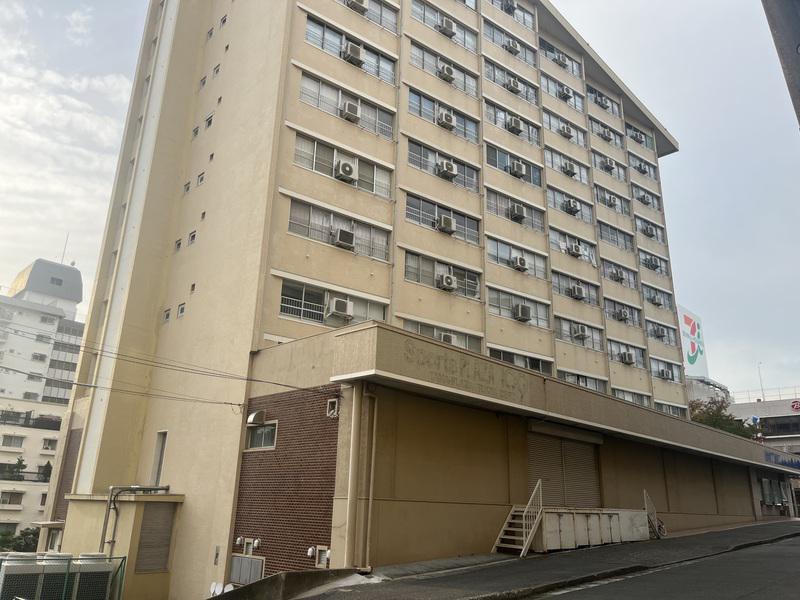 たまプラーザ駅前共同ビル