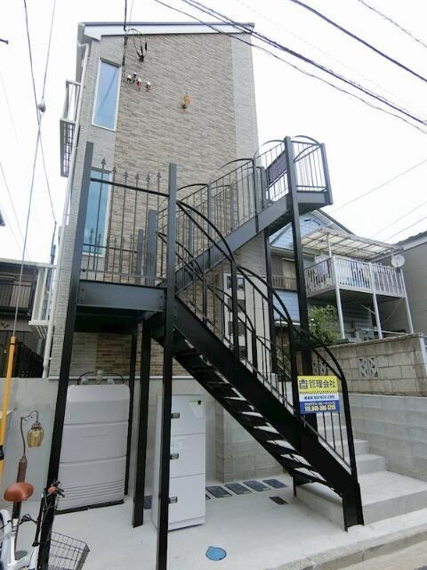 ハーミットクラブハウス神奈川新町II