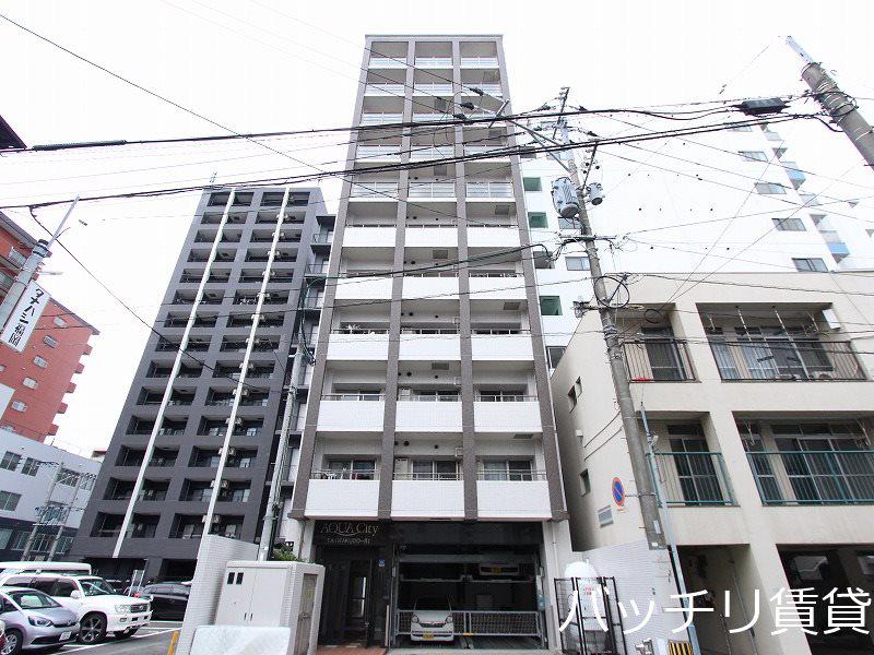 アクアシティ大博通
