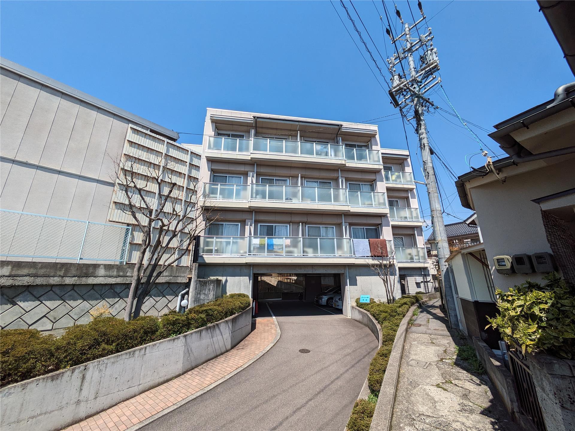 シティコート岩石東館(1K/3階)