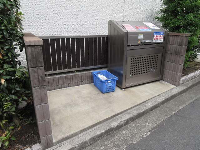 レオネクスト大倉山メルベーユIII