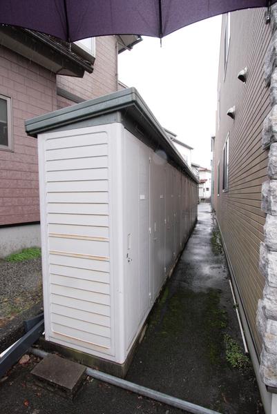 コンチネンタル轡田A棟