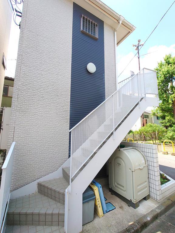 サットンプレイスプラム