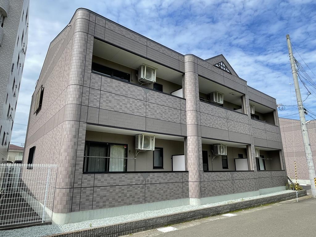 サンコート円B棟