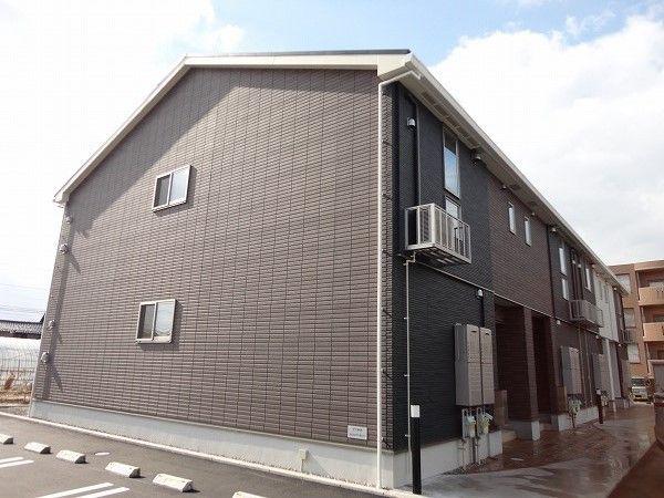 石川県小松市 2階建 築8年