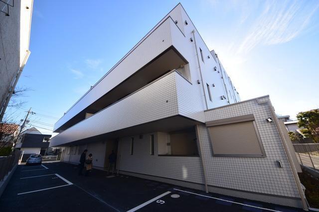 ファミリア一番館(2LDK/3階)