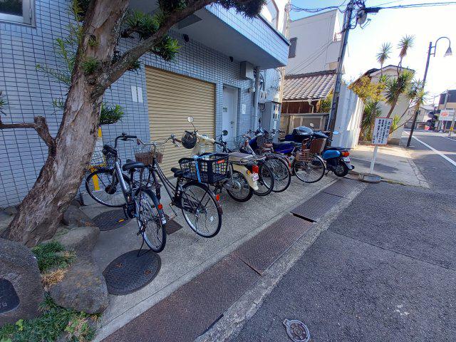 富尾ビル星田