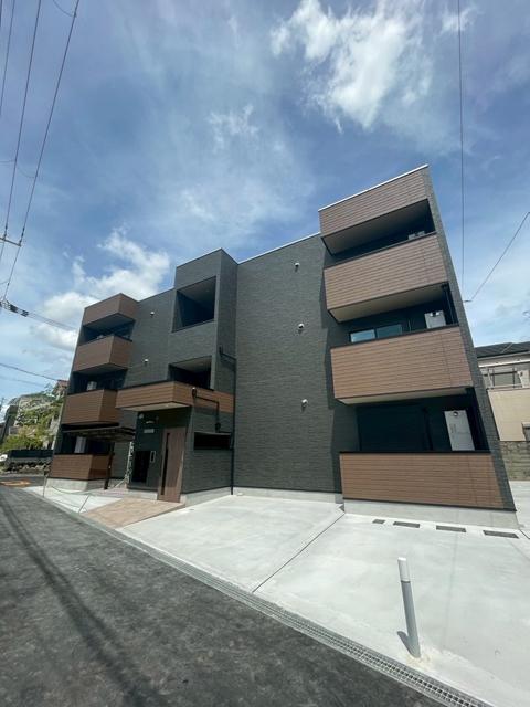 LOUIS APARTMENT 吹田東リバーパーク