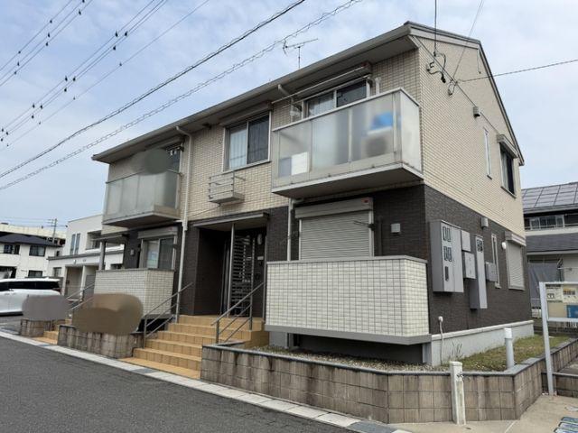 アンフィニ エイト