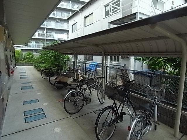 レオパレスAVANCER