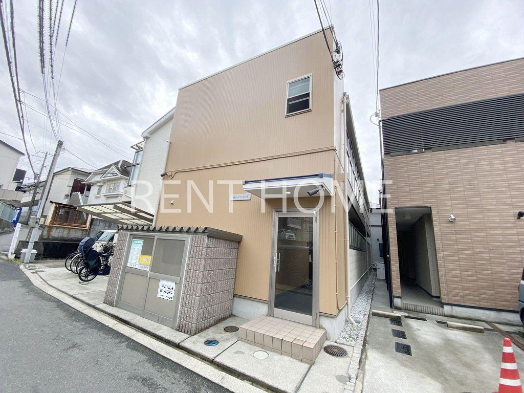 石田ハイツ2号館