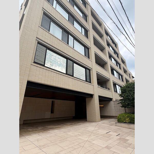 グランスイート高田馬場四丁目