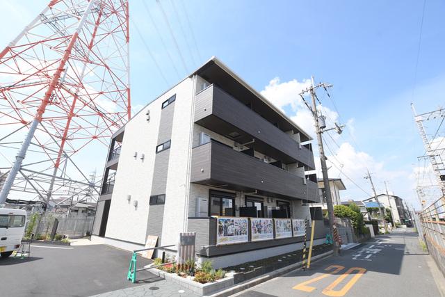 京阪本線 牧野駅 徒歩6分 3階建 築1年
