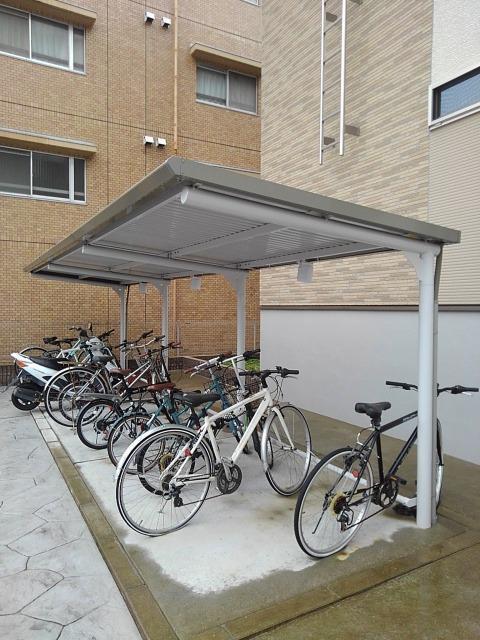 フラットワン・原