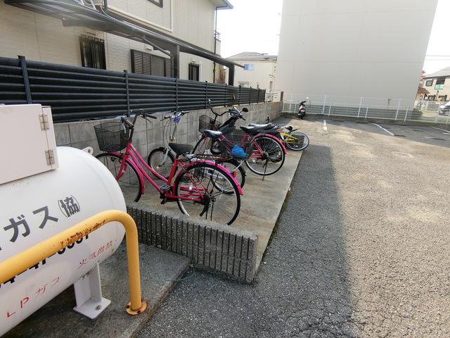 オーセンティックスクエア大久保