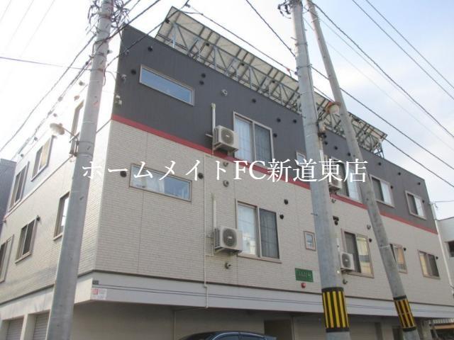 リーフコートN16