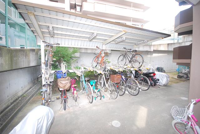 ラクシュリアント