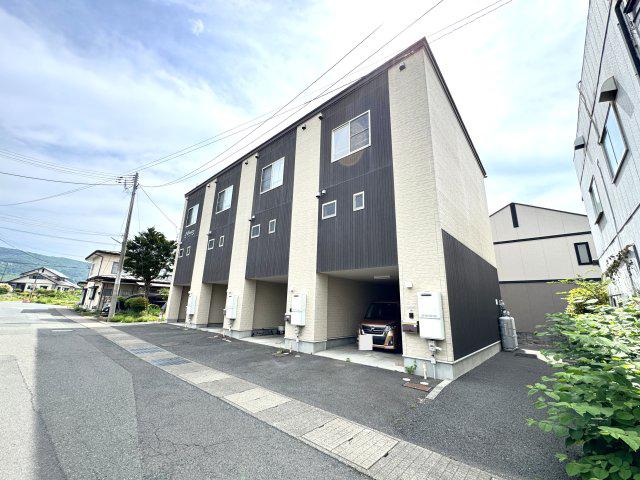 L-COURT3(2LDK/1階)