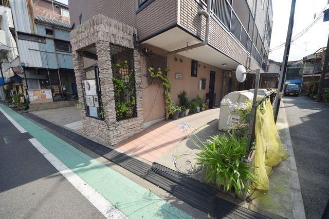 アンプルールフェールMANA