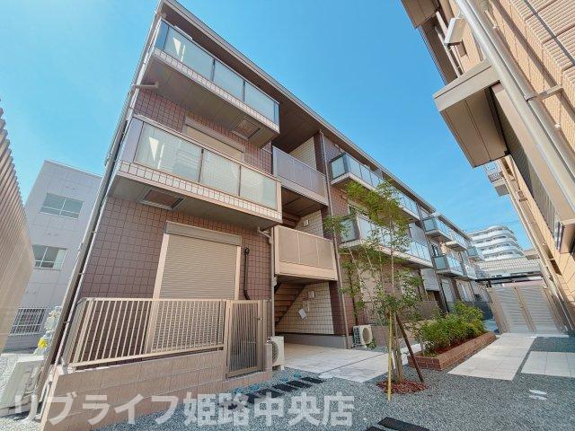 トリニティI号館
