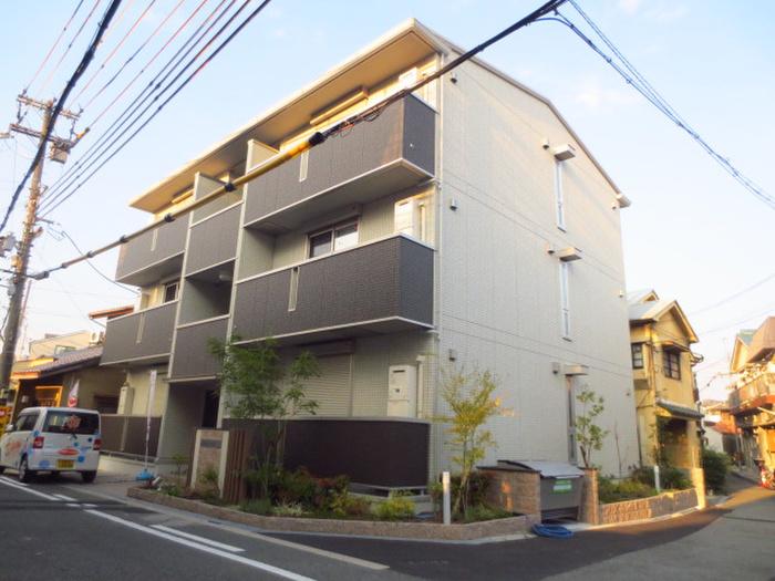 ルナコート
