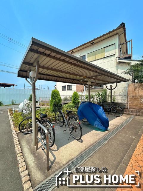 アジュール湊