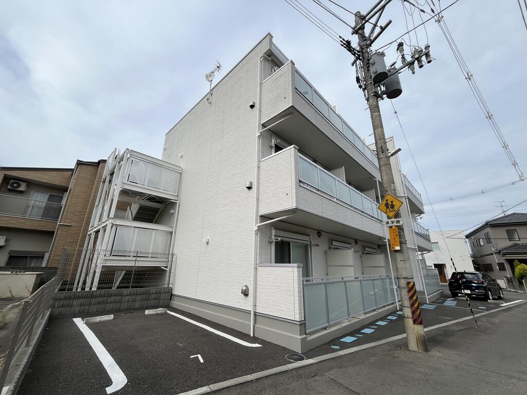 リブリ・はやちね1号館