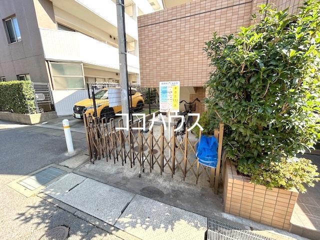 ＪＲ総武線 本八幡駅 徒歩7分 2階建 築25年