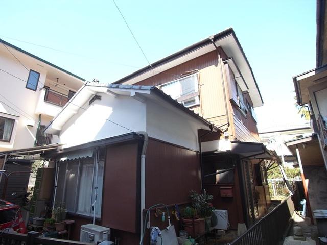 四月荘