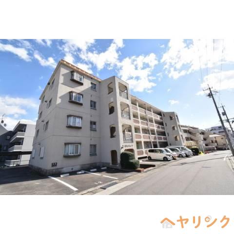 極楽ハイツ