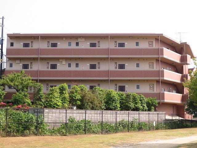 アローハイム庄口公園