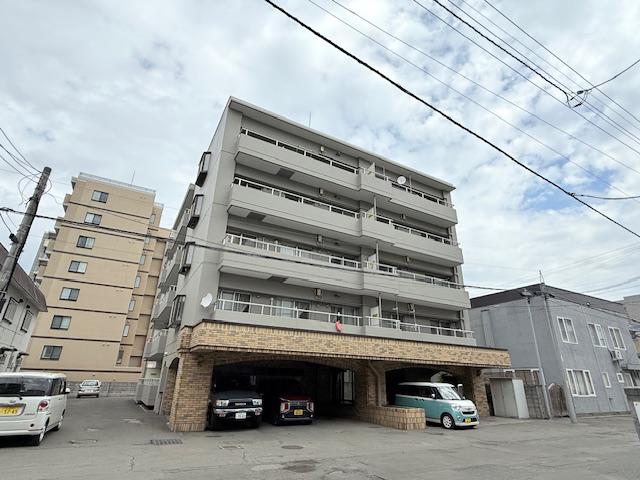 ロワイヤルハイム山鼻