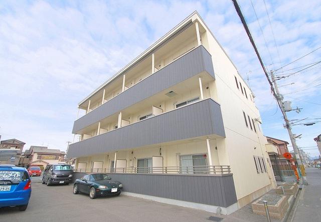 京阪本線 枚方公園駅 徒歩7分 3階建 築19年