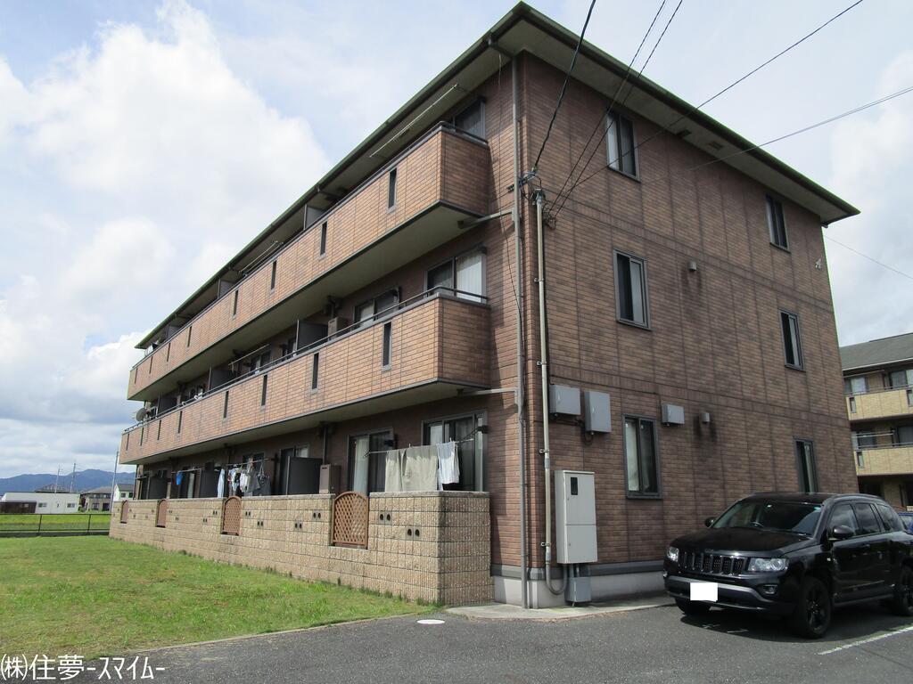 リビングタウン朝田B棟