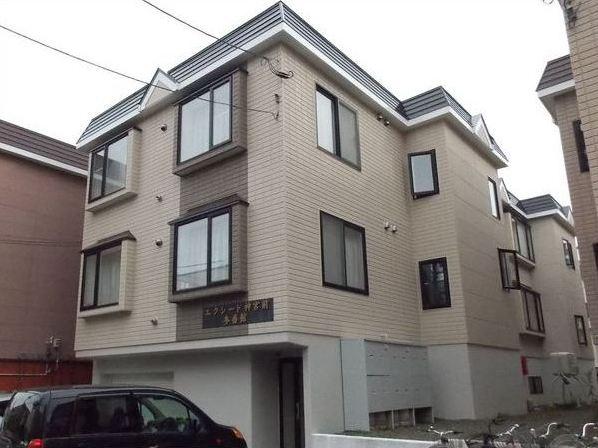 エクシード神宮前参番館
