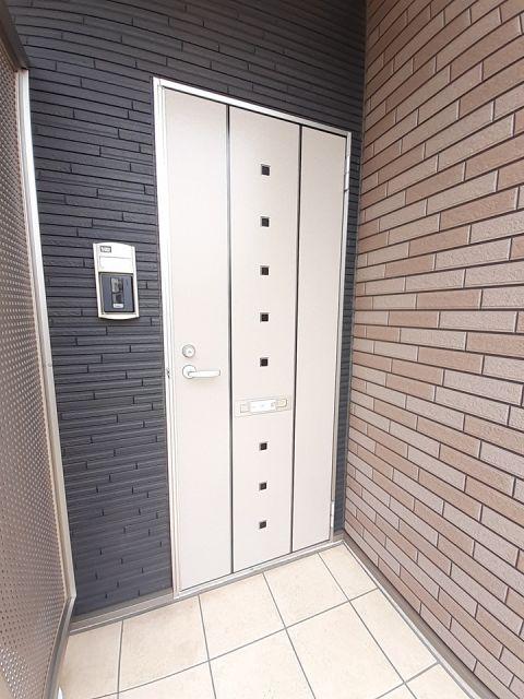 RESIDENCE 城東