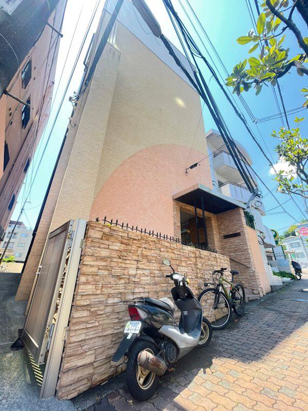 諏訪山ハウス