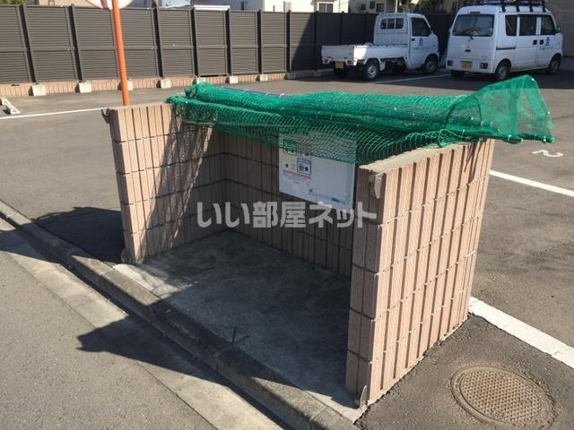 シュラーフ・エス
