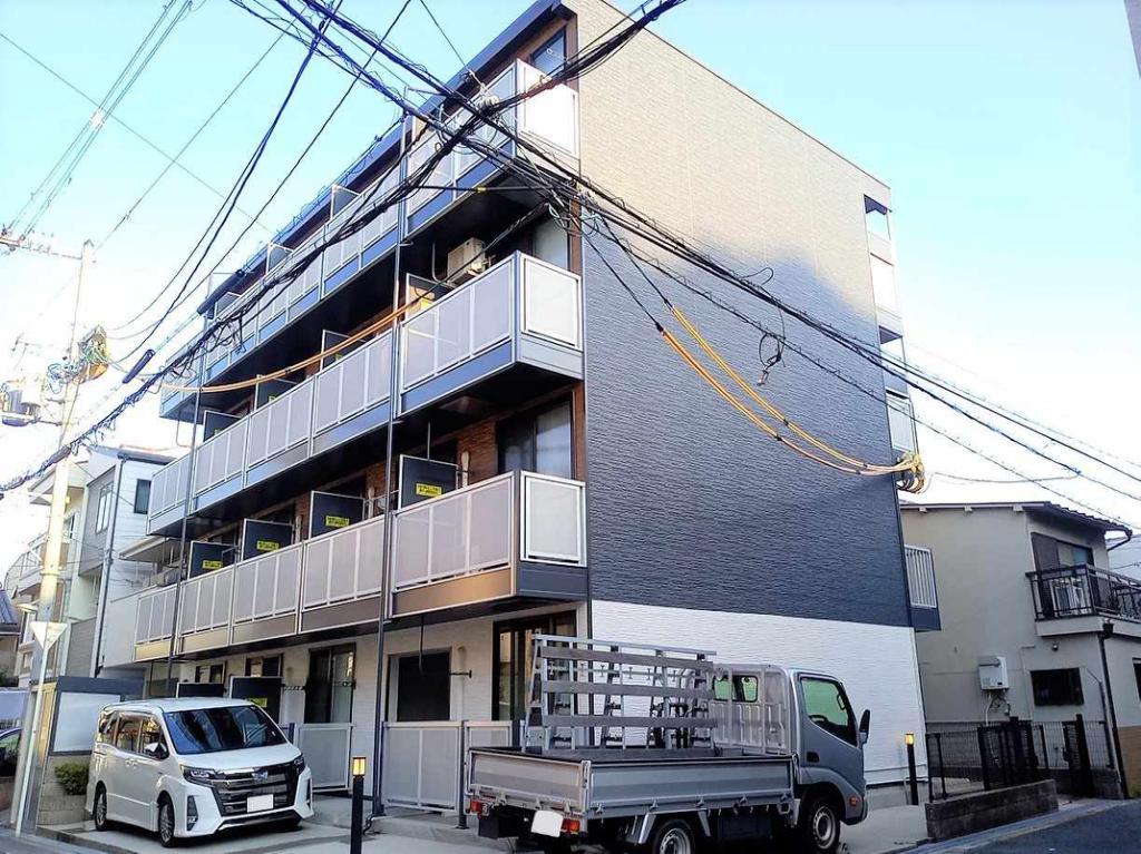 レオパレスタウンコート昭和町