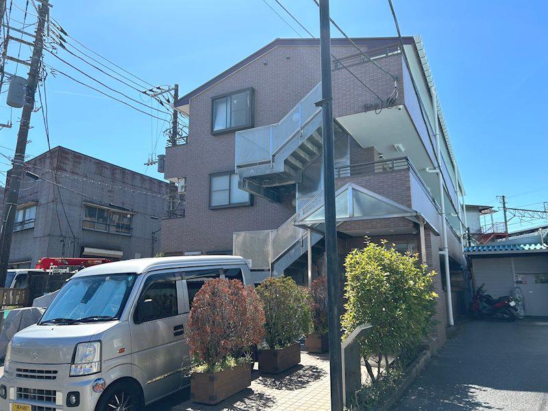 レクエルド鶴見