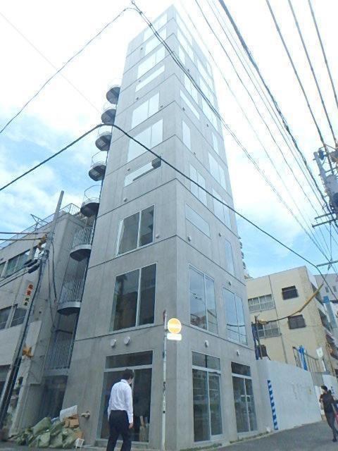辰巳アパートメントハウス