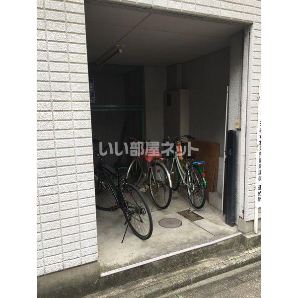 鶴田マンション