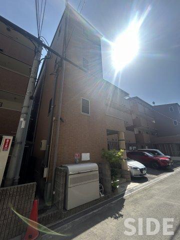 メゾンバイタルD棟