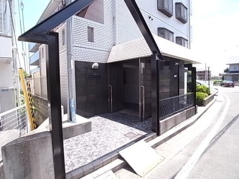 ガーデンハイツ山本