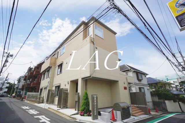 ラージヒルズ高田馬場
