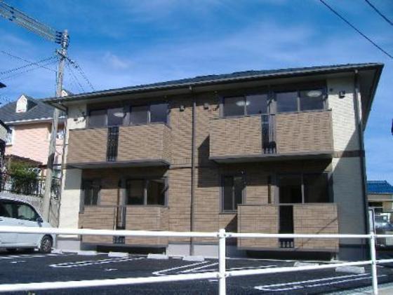 イムウッド山の手 A棟(3LDK/1階)