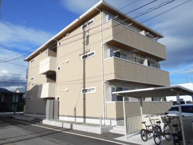 トリシア横町イースト