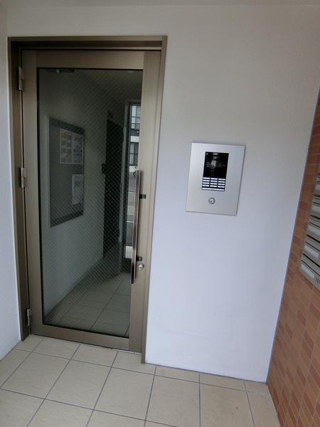 コムズ大谷地