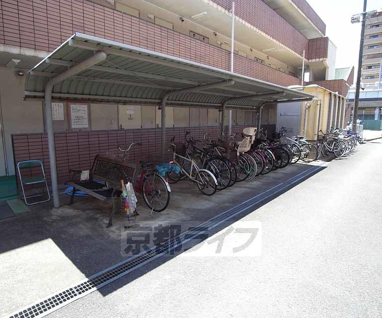 サンハイツ西